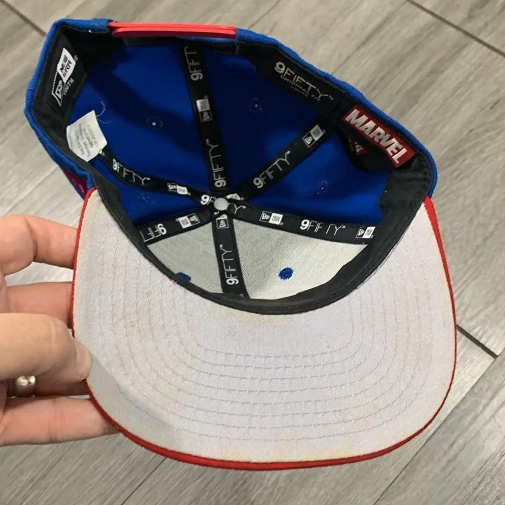 Marvel Captain America Shield‎ New Era 9Fifty Youth Snapback Hat